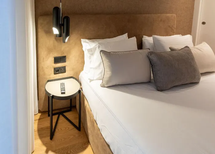 Cathedral Апартаменты *