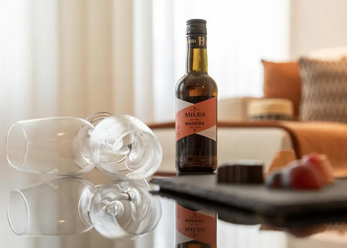 Апартаменты Cathedral Фуншал